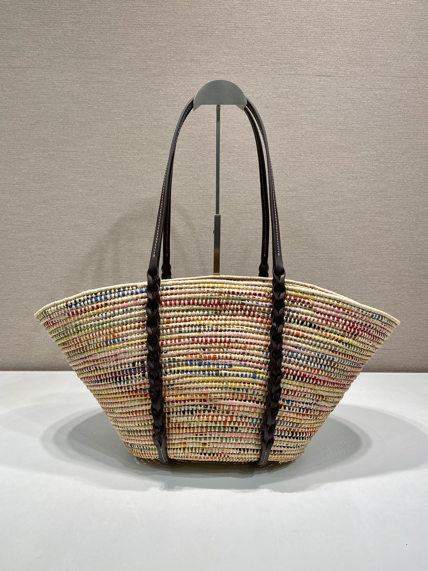 תיק נשים קלוע בית יד מקש מעורר של Prada - מודל 1BG312 5 i1719902668 1781 3