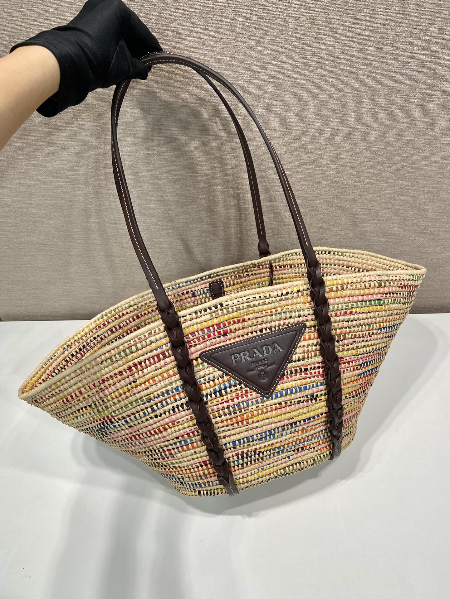 תיק נשים קלוע בית יד מקש מעורר של Prada - מודל 1BG312 3 i1719902668 6406 1