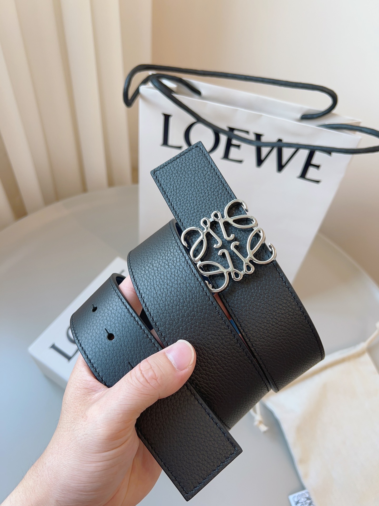Loewe Anagram Reversible Leather Belt with Palladium Buckle, Black, 4.0 cm