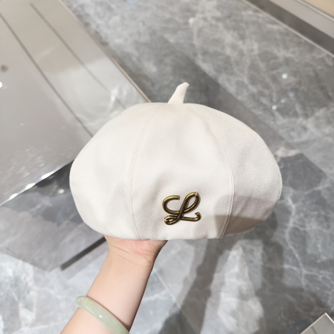 Loewe Perfect
 Hats Berets Fall Collection