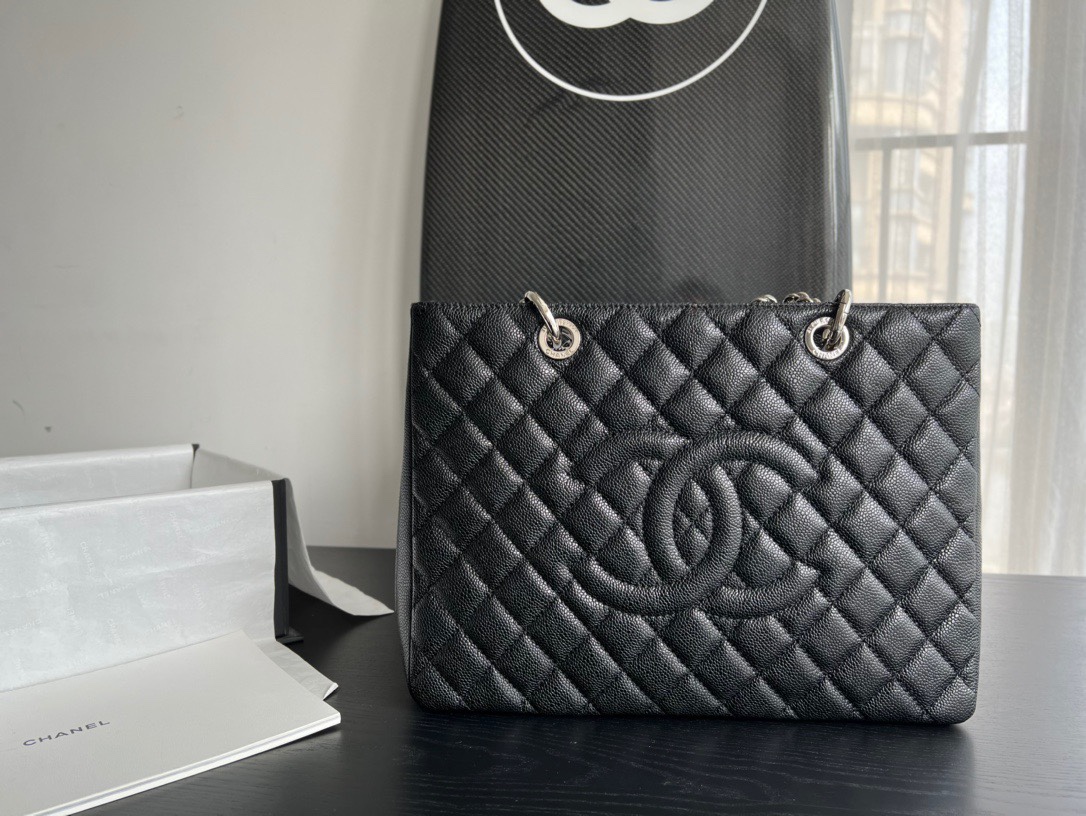 NO:187645,Genuine grade original leather classic gst mother bag ball pattern cowhide bright gold hardware large capacity size 34cmx13cm25cm, super large-scale large-scale Chanel original leather, chanel, cowhide19860909正品级 原厂皮 经典 gst 妈咪包 球纹牛皮 亮金五金 大容量 尺寸34cmx13cm25cm,特级大厂货香奈儿原厂皮,chanel,cowhide,Bag