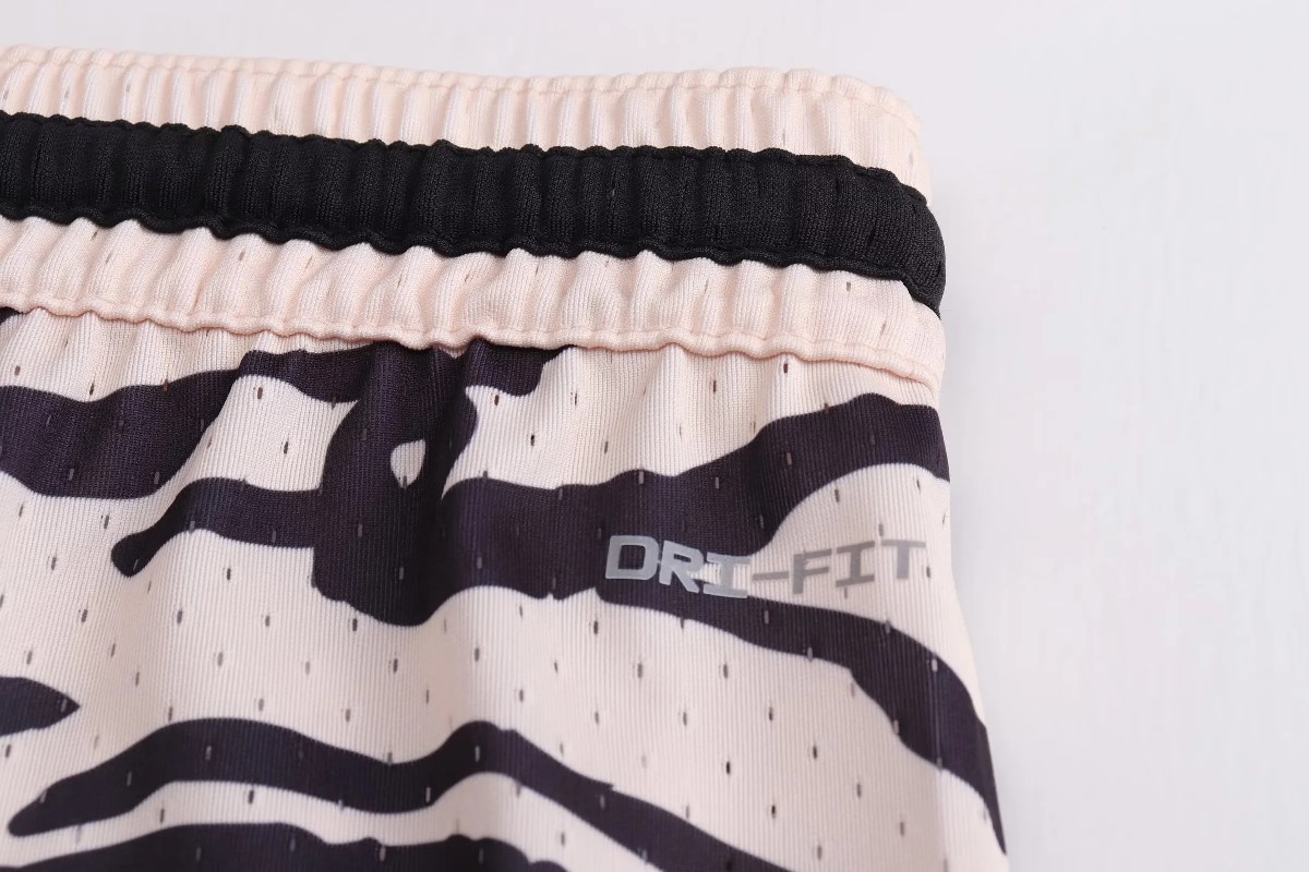 Air Jordan Tweedy Shorts: High-Quality, Stylish, and Comfortable Streetwear - 图片 5