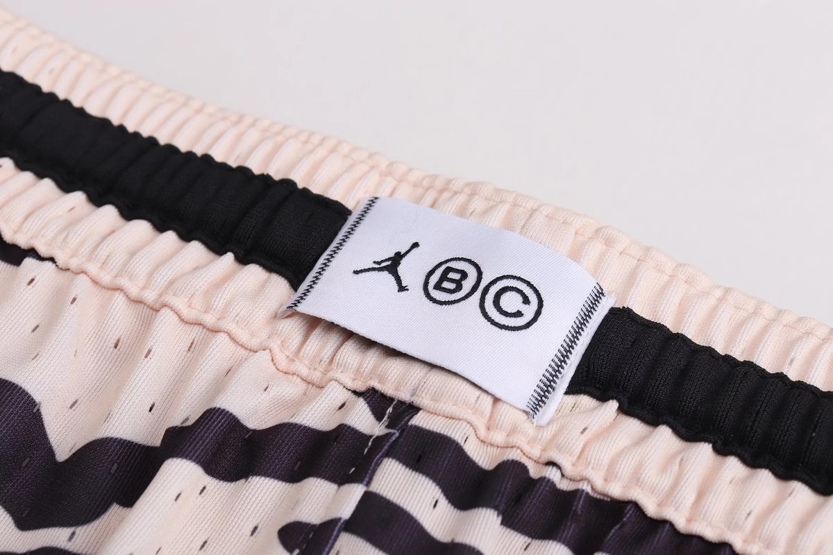 Air Jordan Tweedy Shorts: High-Quality, Stylish, and Comfortable Streetwear - 图片 6