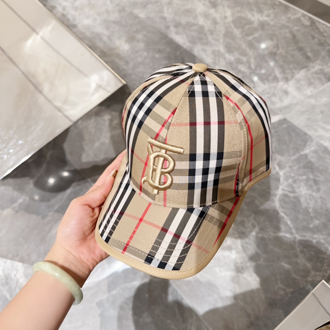 NO:207090,Burberry baseball cap, big brand synchronization, super easy to match, shipped!  Hat straw hat fisherman hat baseball hat, hat, burberry, espadrilles, hats19860909巴宝莉 棒球帽,大牌同步,超好搭配,出货！帽子草帽渔夫帽棒球帽,帽子,burberry,espadrilles,hats,hat