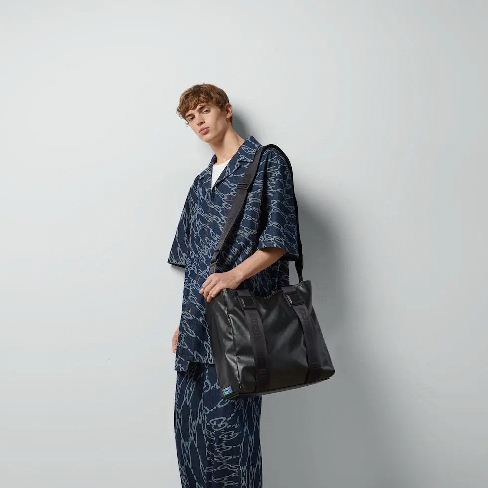 Gucci Product _d-FqflpKbkChNutUaFn4bVsKzycI1NL0SWeLs_w