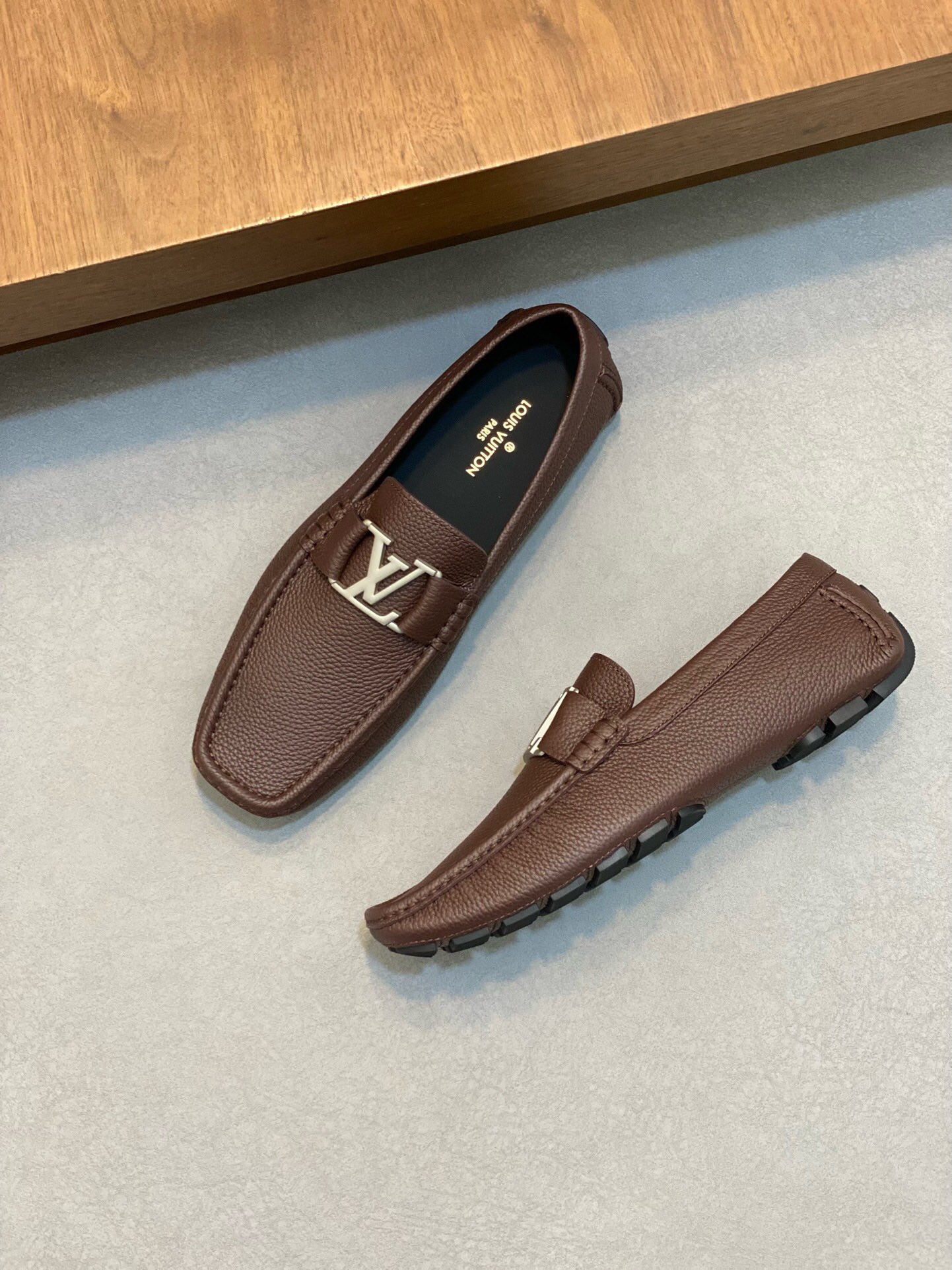 Louis Vuitton Classic Luxury Leather Shoe Loafer Ref.8498E020 5