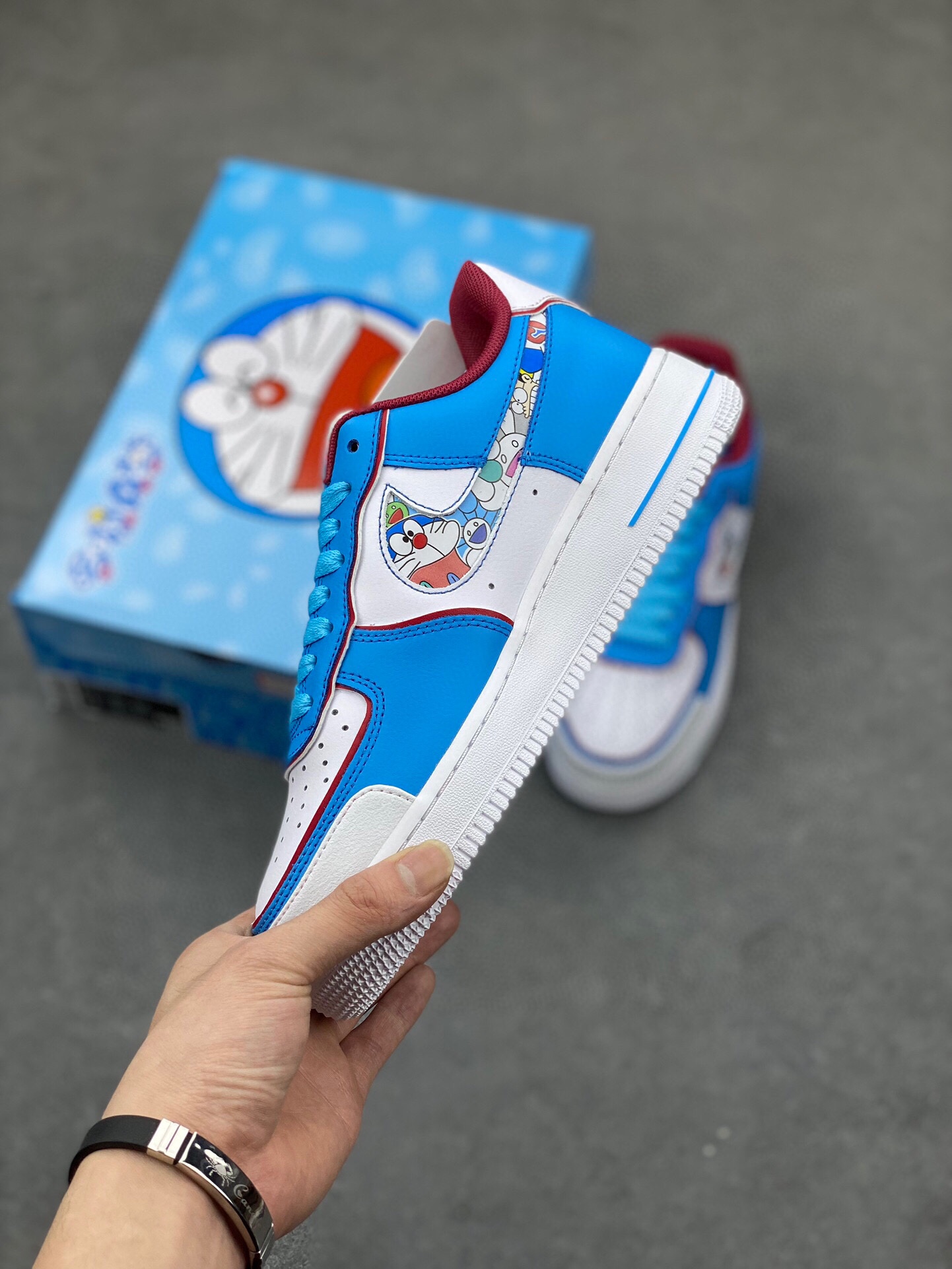 Doraemon x Nike Air Force 1 Low Limited Edition Sneakers - Blue/White 4 i1720209562 3463 2