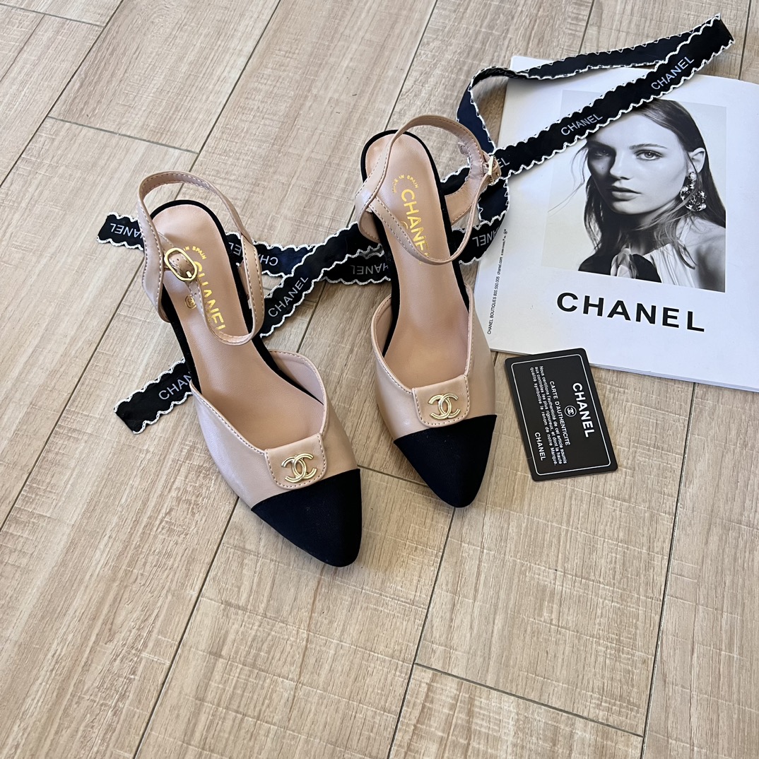 Chanel Schuhe Sandalen Orange