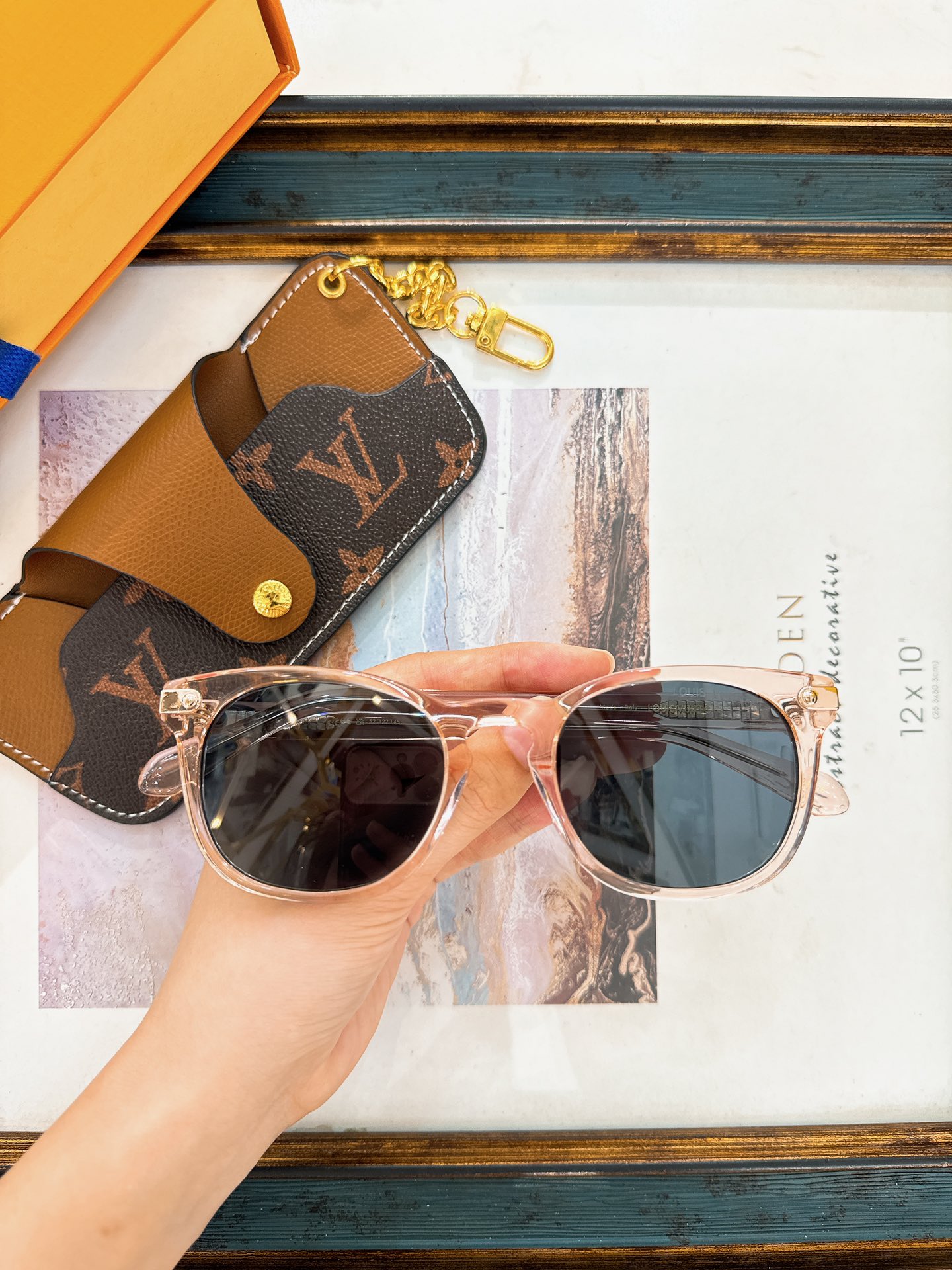 Louis Vuitton LOUIS VUITTON太阳眼镜