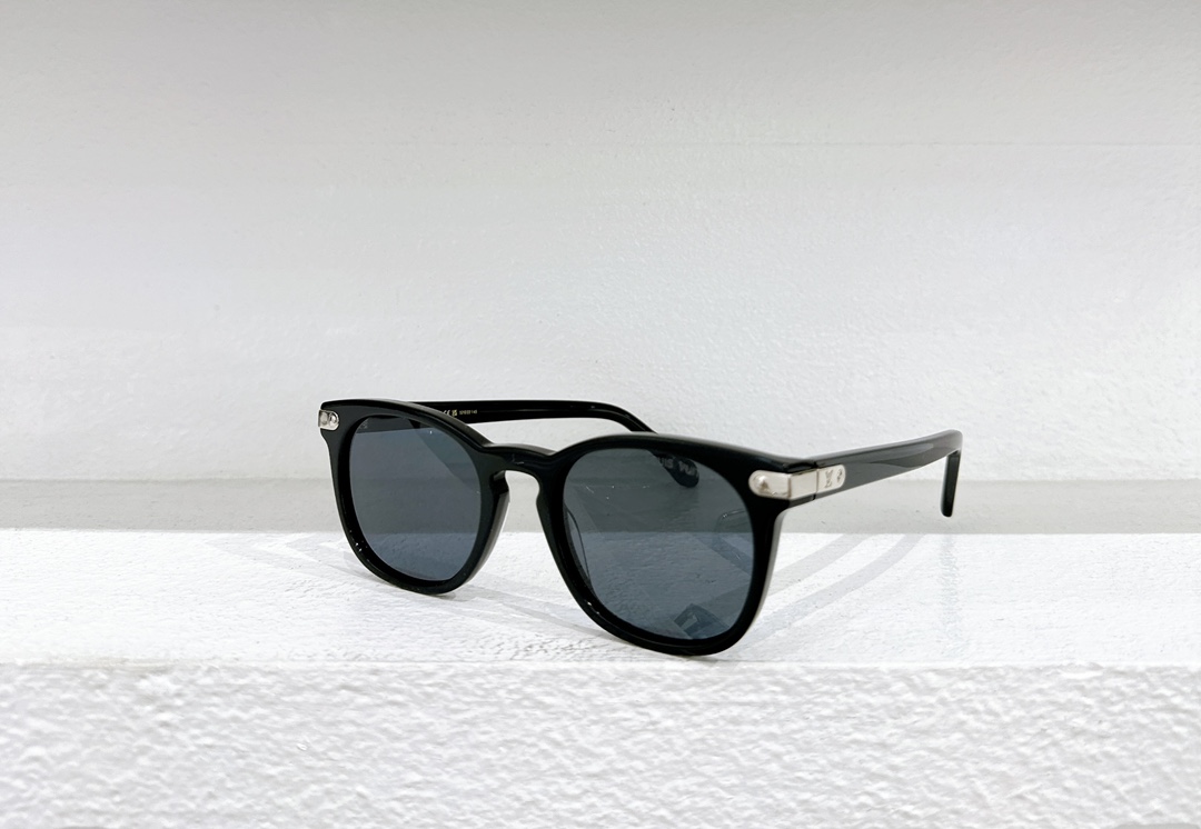 Louis Vuitton LOUIS VUITTON太阳眼镜