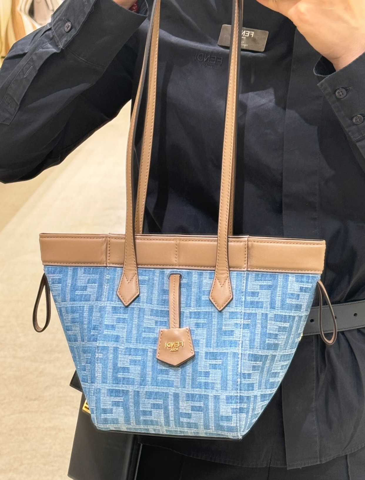 Fendi [Origami Mini Handbag] F299 light blue denim upper body effect