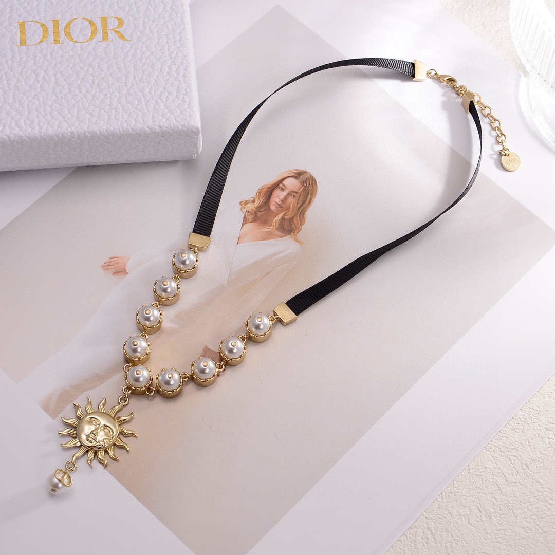 High Quality
 Dior Jewelry Necklaces & Pendants Yellow Brass
