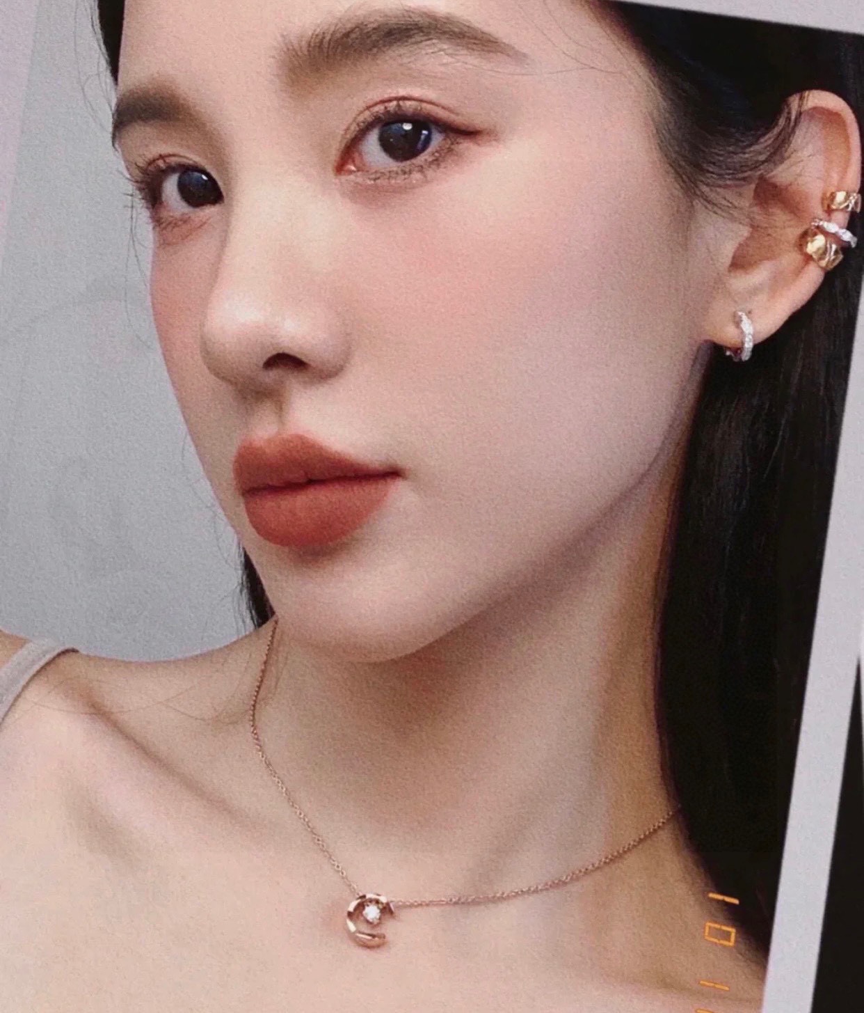 CH@NEL 香@儿 水冰月项链 8