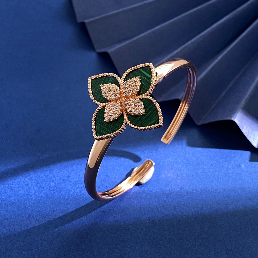 Roberto Coin Four Petal Rose Gold Bracelet with 18k Gold Platinum Roses - 图片 4