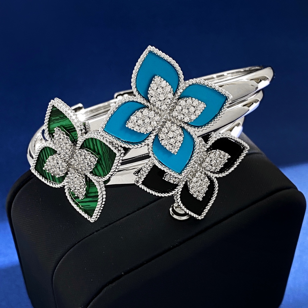 Roberto Coin Four-Carb Bracelets: C-Shaped Silver with Gold Roses. - 图片 2