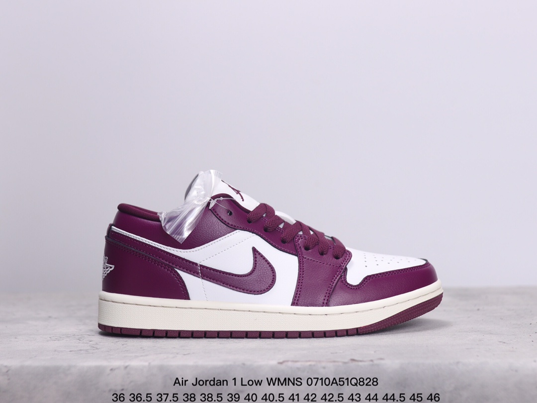 公司级✅Air Jordan 1 Low WMNS ”Jade Smoke“ 低帮  AJ1 Jordan1代 aj1 乔1 低邦 黑绿 男女同款 Jordan篮球鞋系列 整体以黑色、灰色、墨1