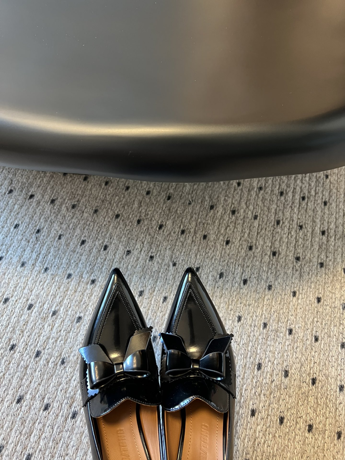 
shushutong 24/早春新款蝴蝶结玛丽珍皮鞋

专属公主殿下的小皮鞋 一双可以封神的鞋 甜美时