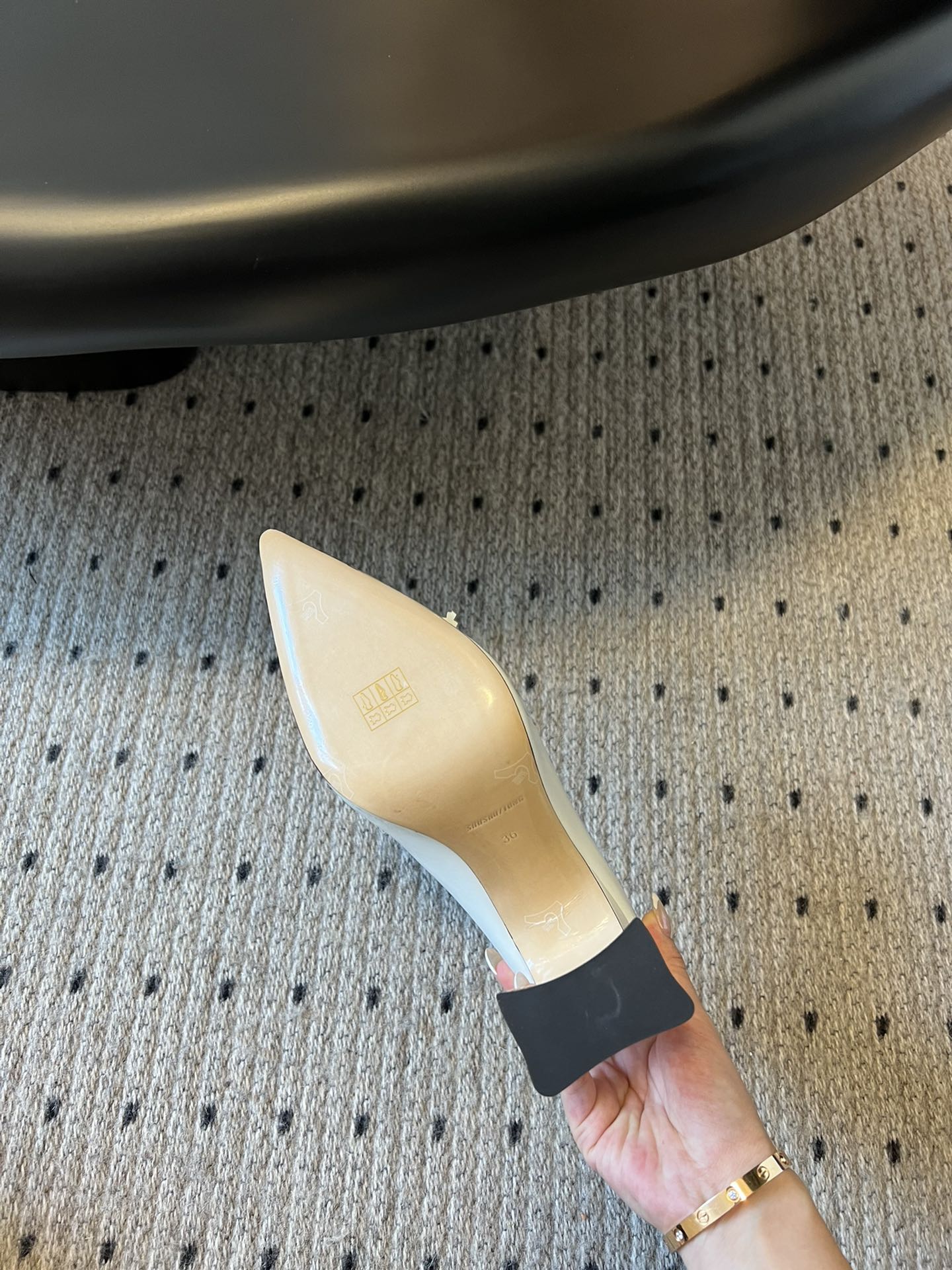 
shushutong 24/早春新款蝴蝶结玛丽珍皮鞋

专属公主殿下的小皮鞋 一双可以封神的鞋 甜美时