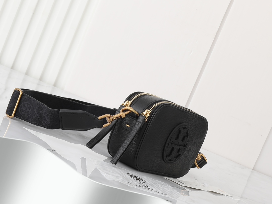 Alternative view of Crossbody Bag 12137