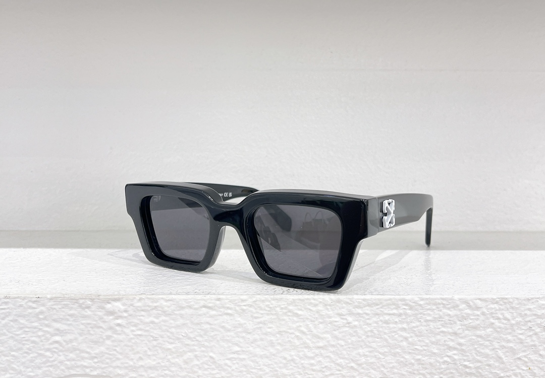 Off-White OFF WHITE太阳眼镜
