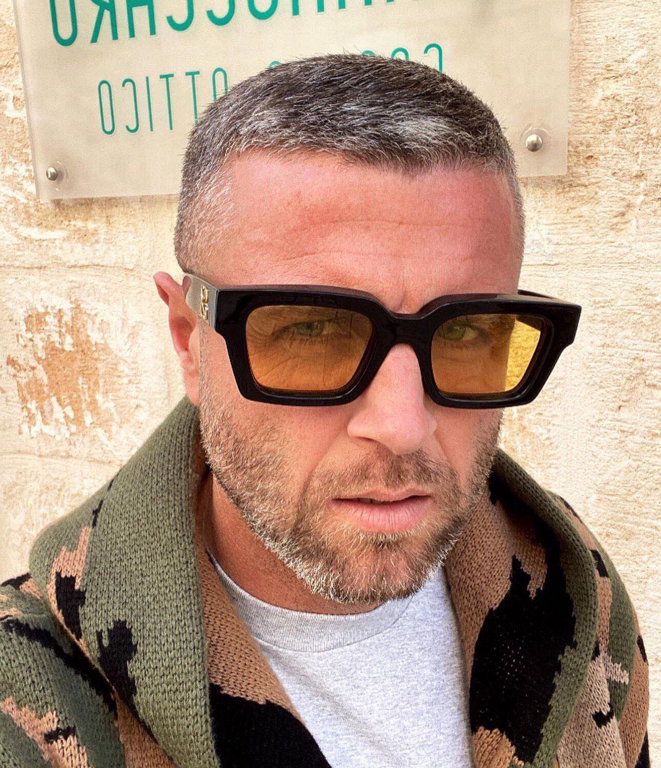 Off-White OFF WHITE太阳眼镜