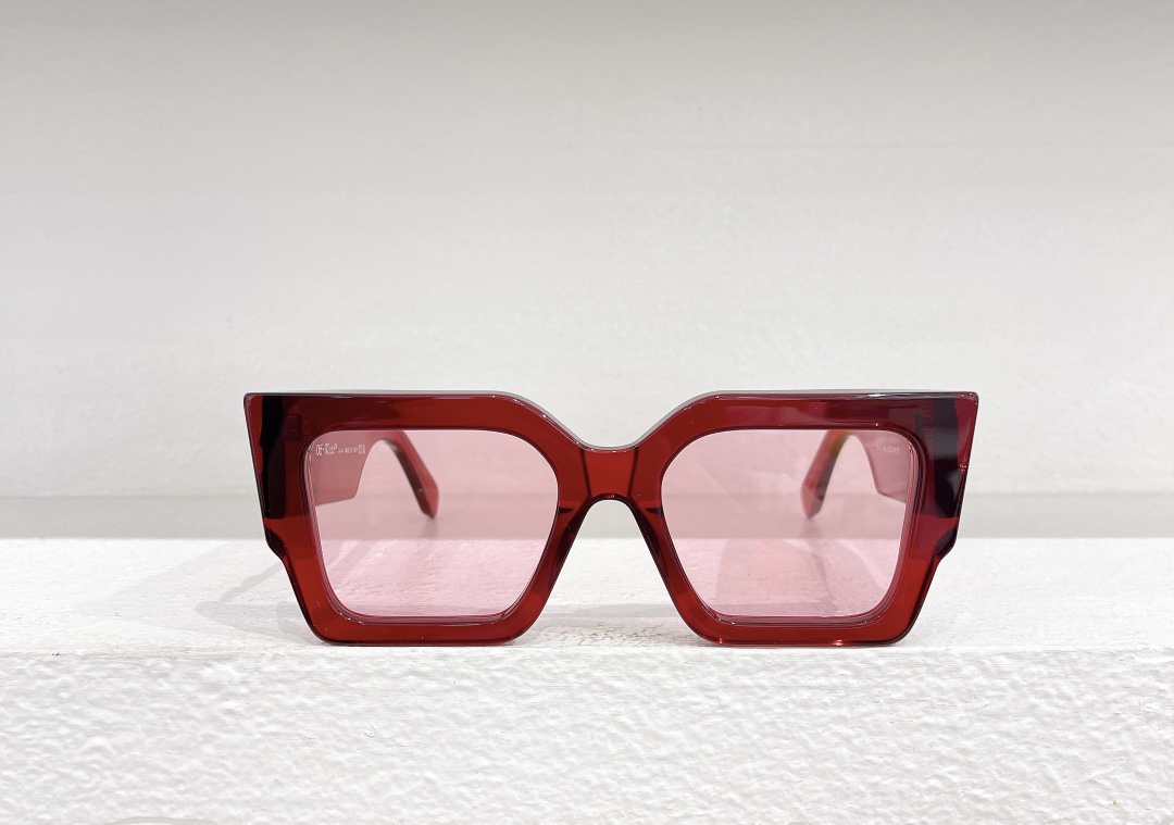 Off-White OFF WHITE太阳眼镜