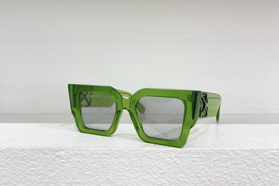 Off-White OFF WHITE太阳眼镜