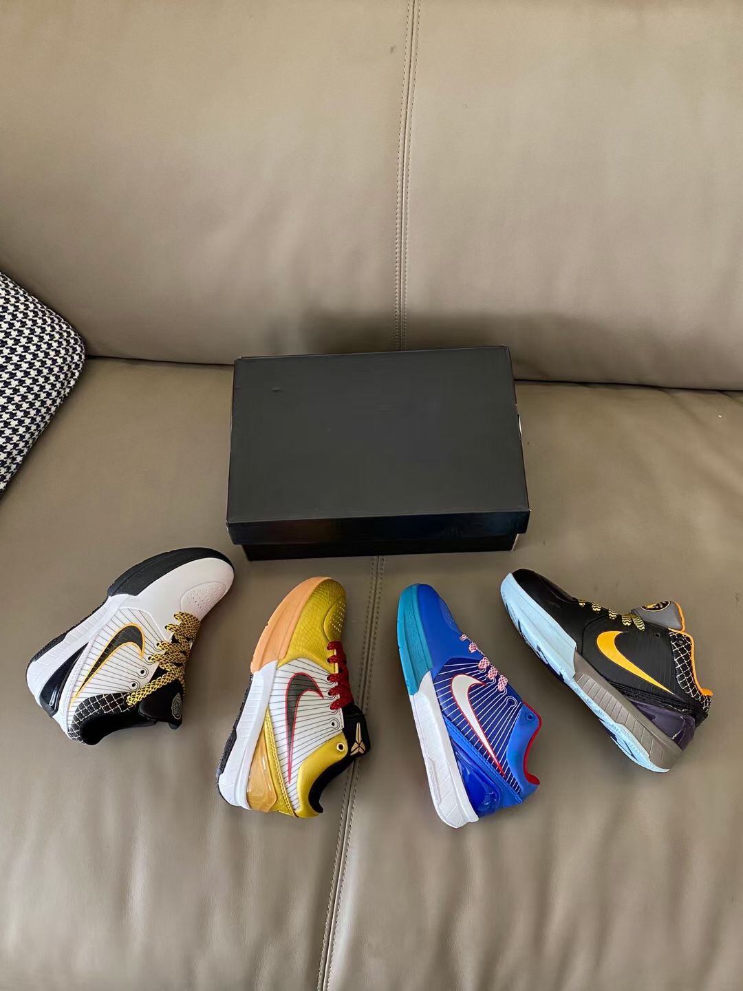 图片[5]-原图直出🌟 NK 科比4代儿童运动篮球鞋👟配色经典，脚感充实，包裹性强👍🏻弹跳效果好😜质感太棒了👏🏻是宝贝的最佳选择✅尺码30 31 32 33 34 35 36 37 38 39 40 41-选品中心