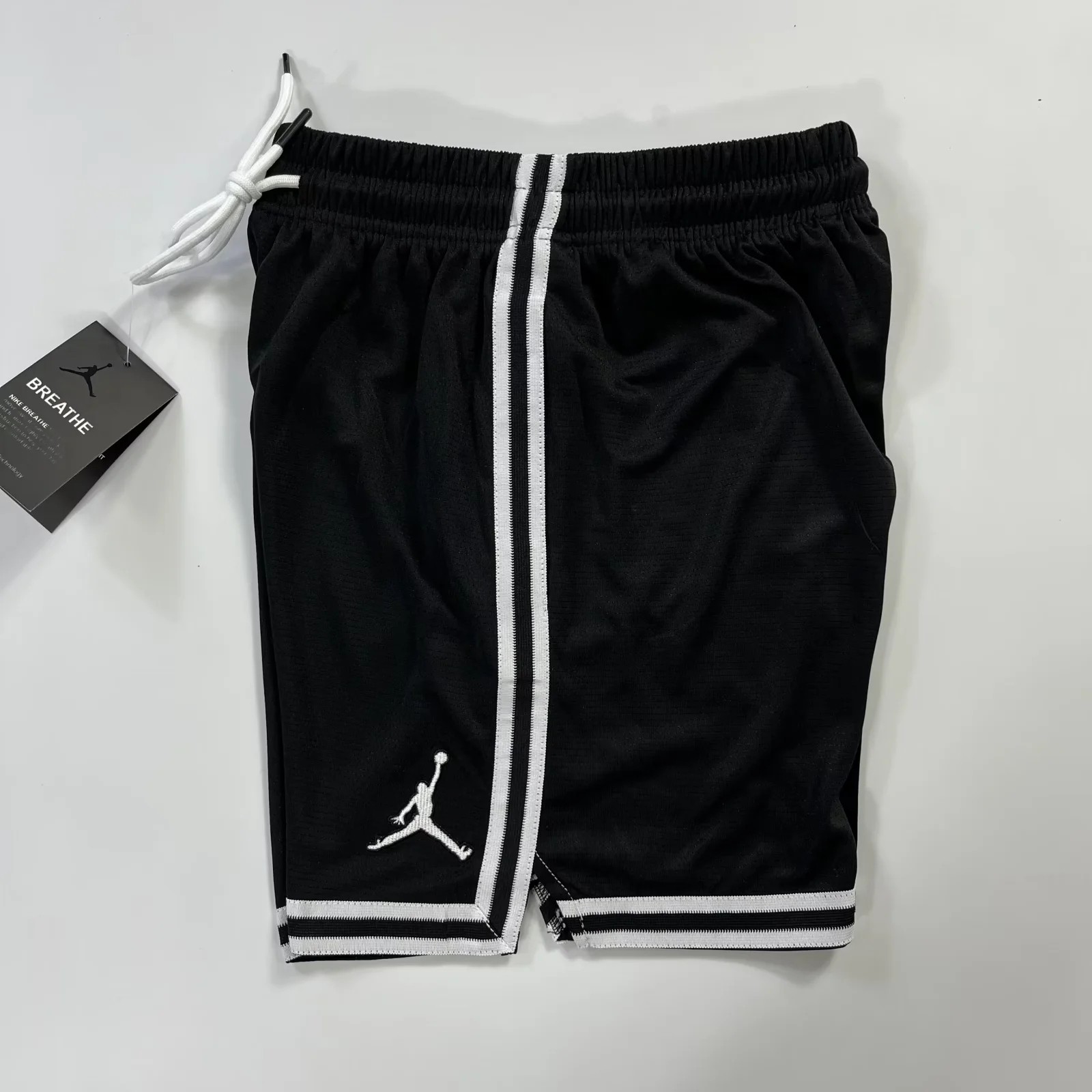 FY229: Unisex Breathable Sports Shorts for Stylish Recreation - 图片 4