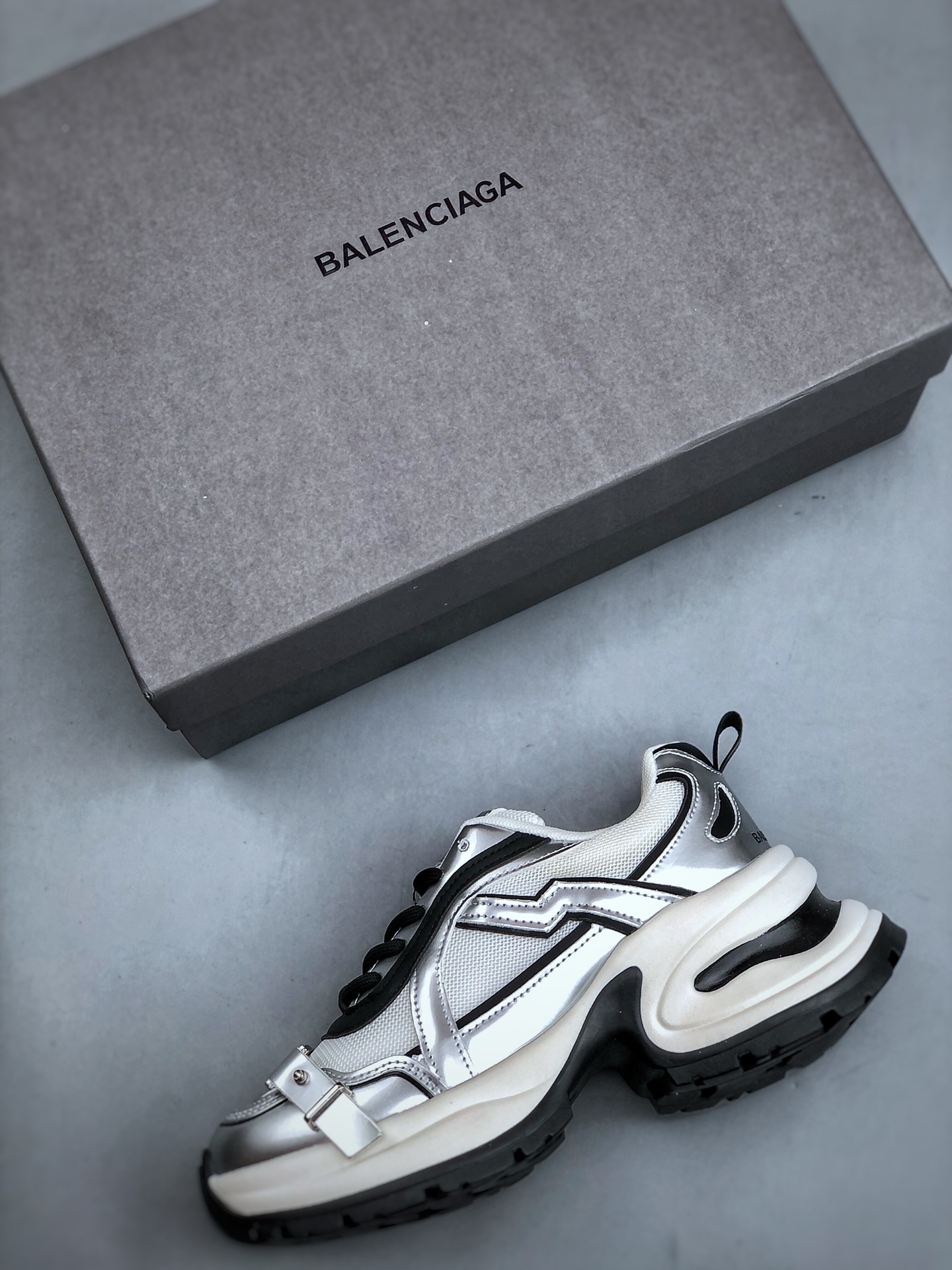 24ss巴黎世家BALENCIAGA Sneaker运动休闲鞋系列低帮潮流风百搭休闲运动鞋