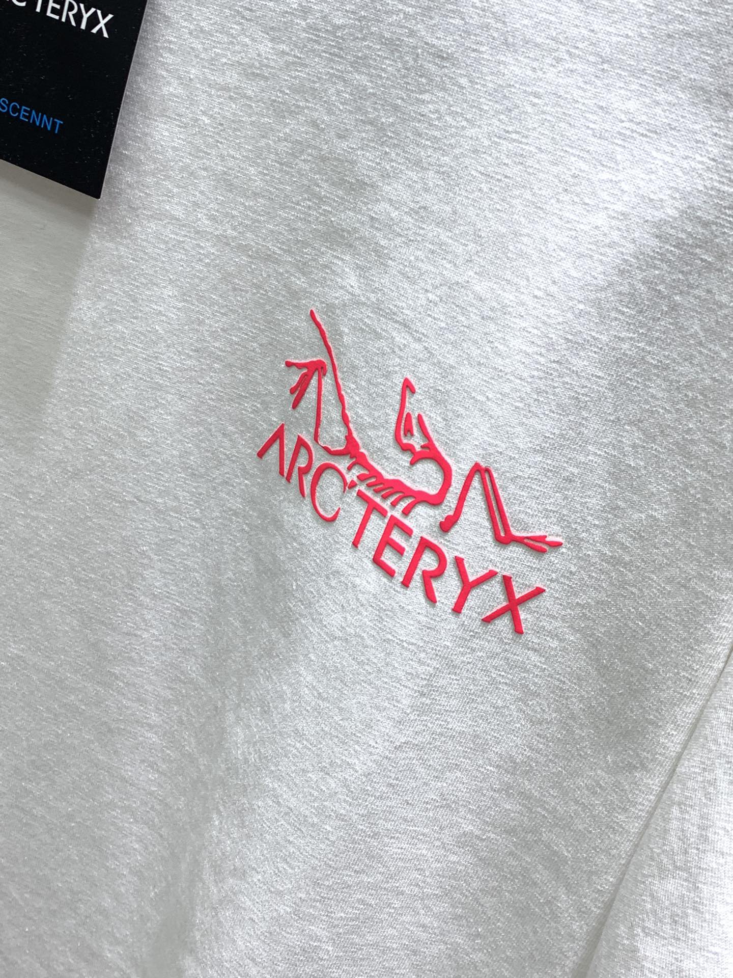 ARCTERYX始祖鸟2024夏季AW新品时尚休闲圆领短袖T恤专柜同步有售原单狠货进口原版面料工艺极度复