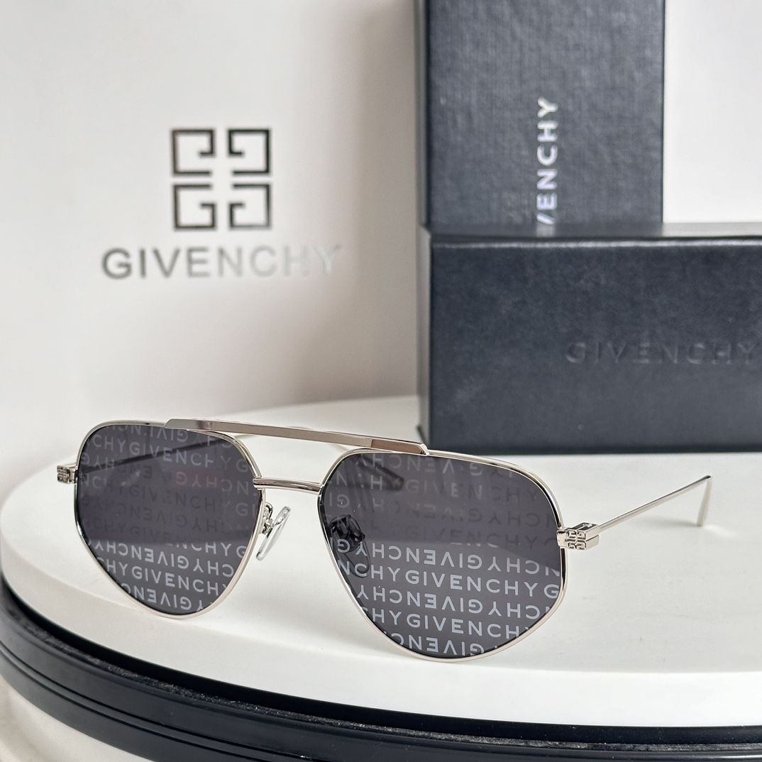 ️Givench*纪梵希限定系列经典方形镜框Model:GV40058USize:58口15-145