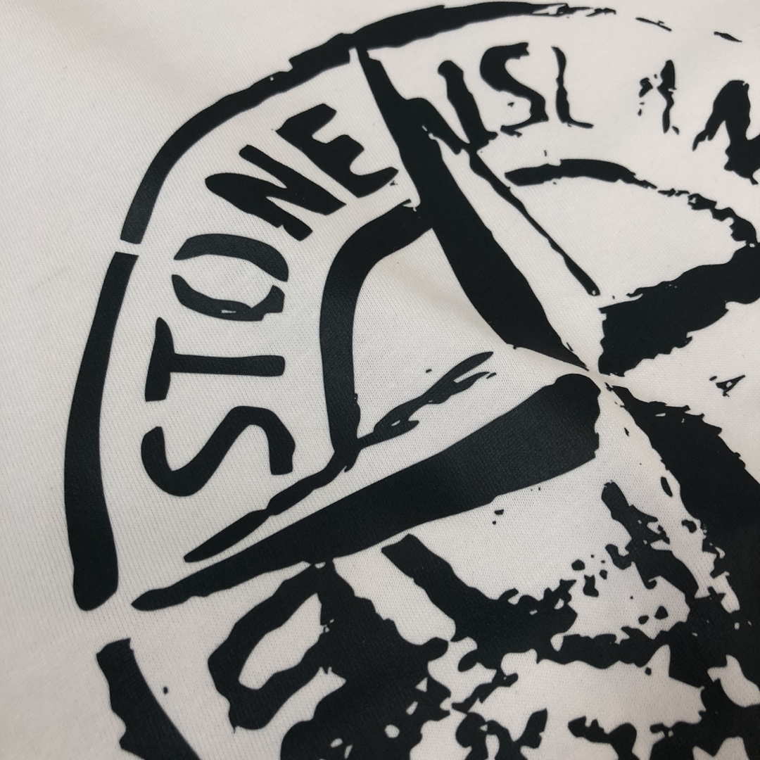 “Stone Island Custom Cotton T-shirts: Original Design, Comfortable Fit, Various Sizes Available” - 图片 6