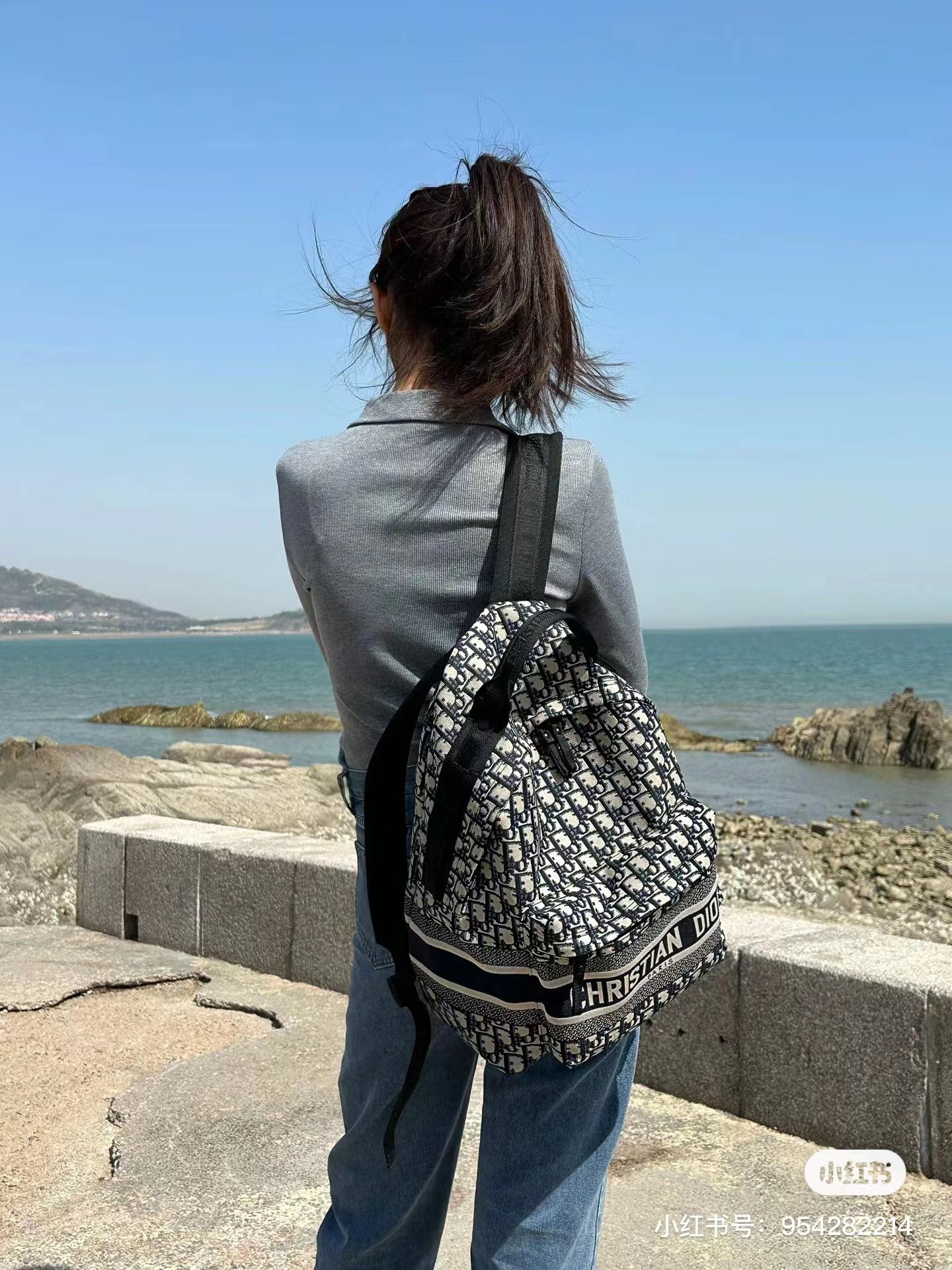 NO:394737,096# Backpack Girls ♀ upper body renderings, Dior, Dior19860909096#双肩包 女生♀上身效果图,迪奥,dior,Bag