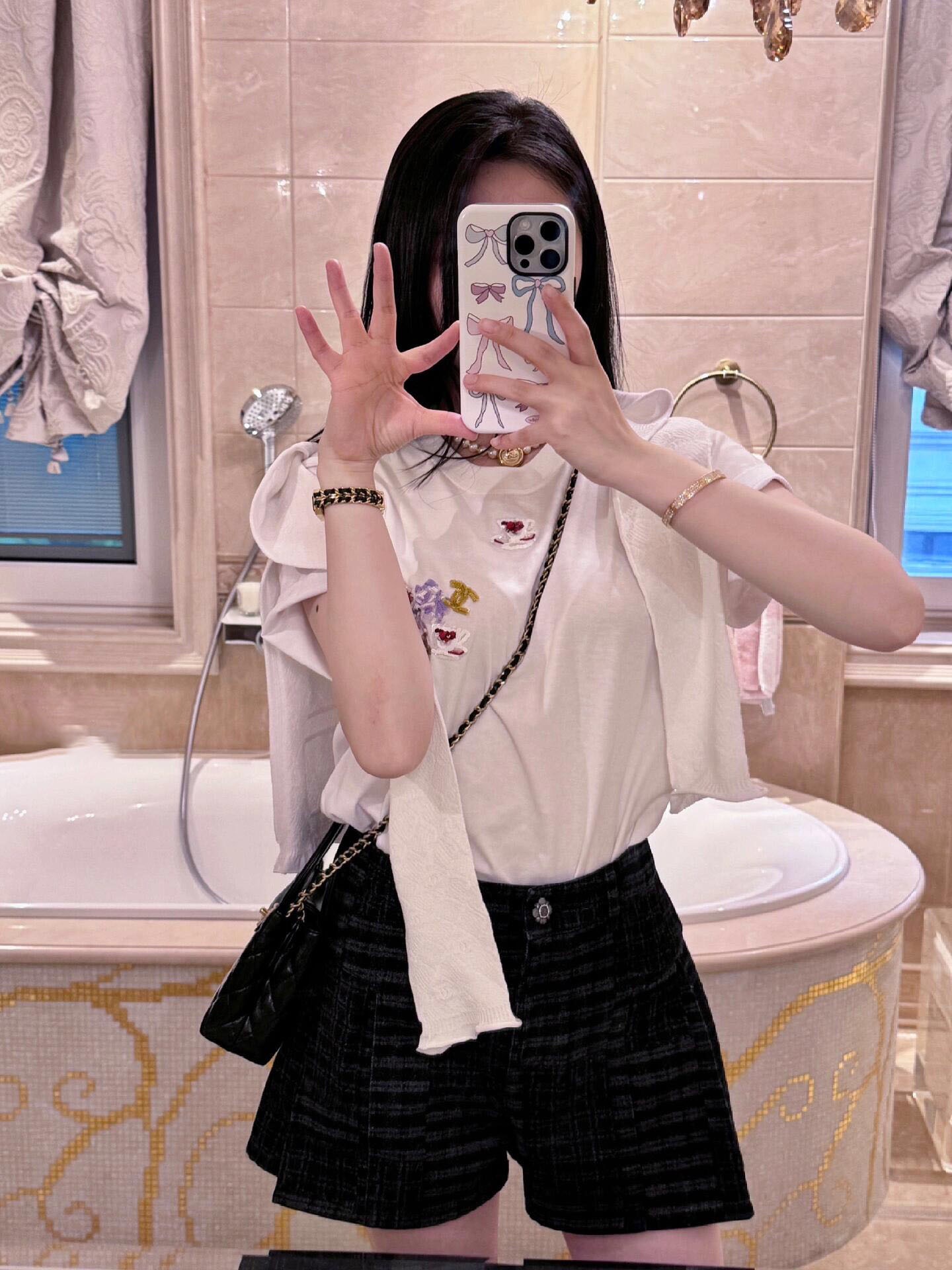 Réplica AAA+ Diseñador
 Chanel calidad de los espejo
 Joyas Collar Rosa Resina Fashion