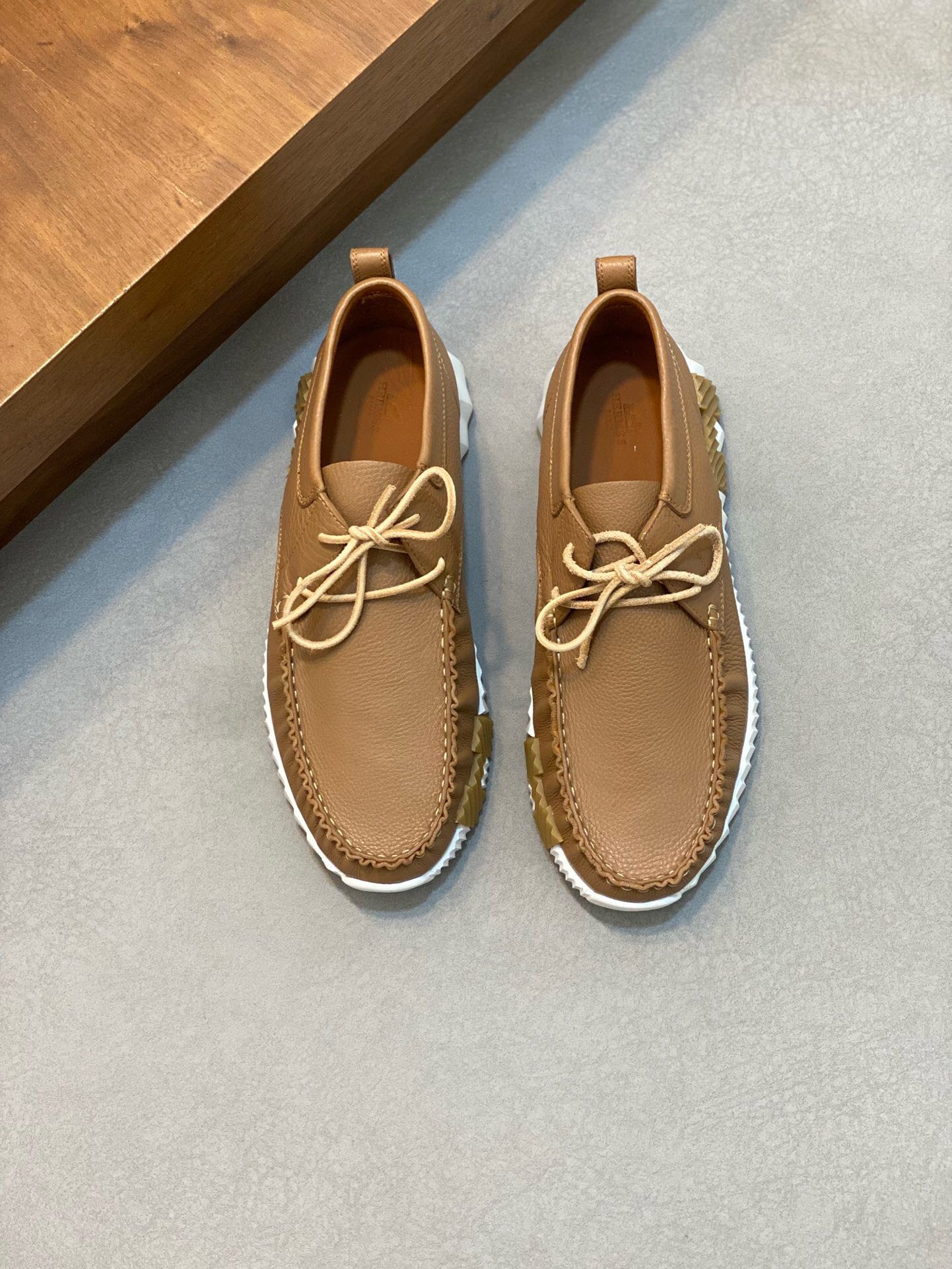 NO:217539,Brand HERMES original color matching, size 38-44 custom made 45 price, material Hermes new style, boutique sports shoes, soft upper with full cowhide footbed cowhide inner style, fashionable dynamic original Hermes comfortable sole, simple and generous sports and casual, Hermes casual shoes, hermes, hermes, sneakers, cowhide19860909品牌HERMES 颜色原版配色 码数38-44定做45 价格 材质爱马仕新款 精品运动鞋 鞋面柔软牛皮搭配全牛皮垫脚牛皮内里版型时尚 动感十足原版 爱马仕舒适大底 简洁大方运动休闲,爱马仕 休闲鞋,hermes,hermes,sneakers,cowhide,Men's shoes