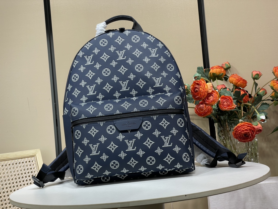 AAAA -kwaliteitsreplica
 Louis Vuitton LV Discovery Tassen Rugtassen Blauw Donkerblauw M24760