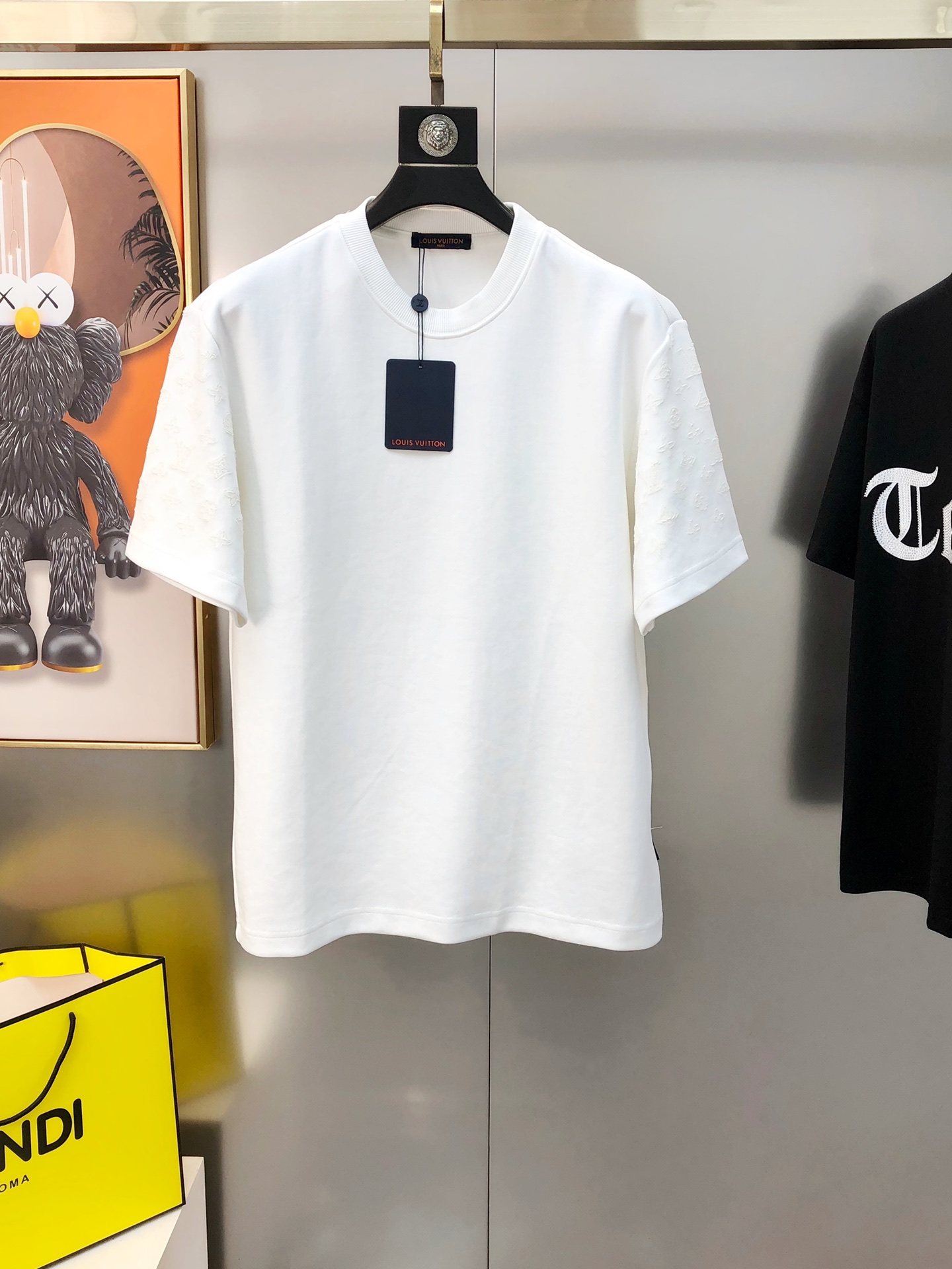 AAA
 Louis Vuitton Clothing T-Shirt Black Blue Green White Yellow Men Cotton Spring/Summer Collection Short Sleeve