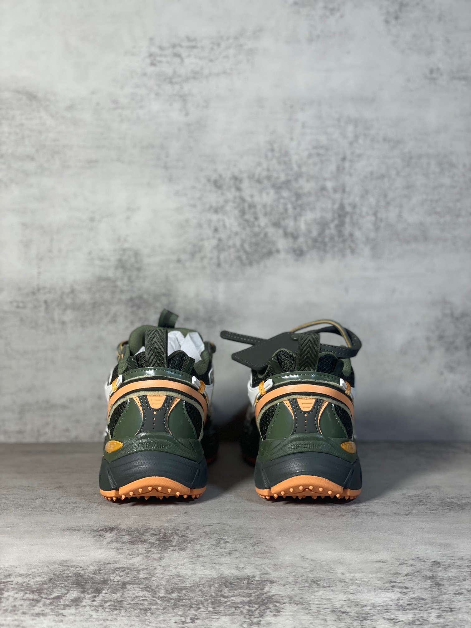 Off-White Men's OOO Olive/Orange Sneakers - Stylish, Comfortable, Durable 7 a1721210939724 1412