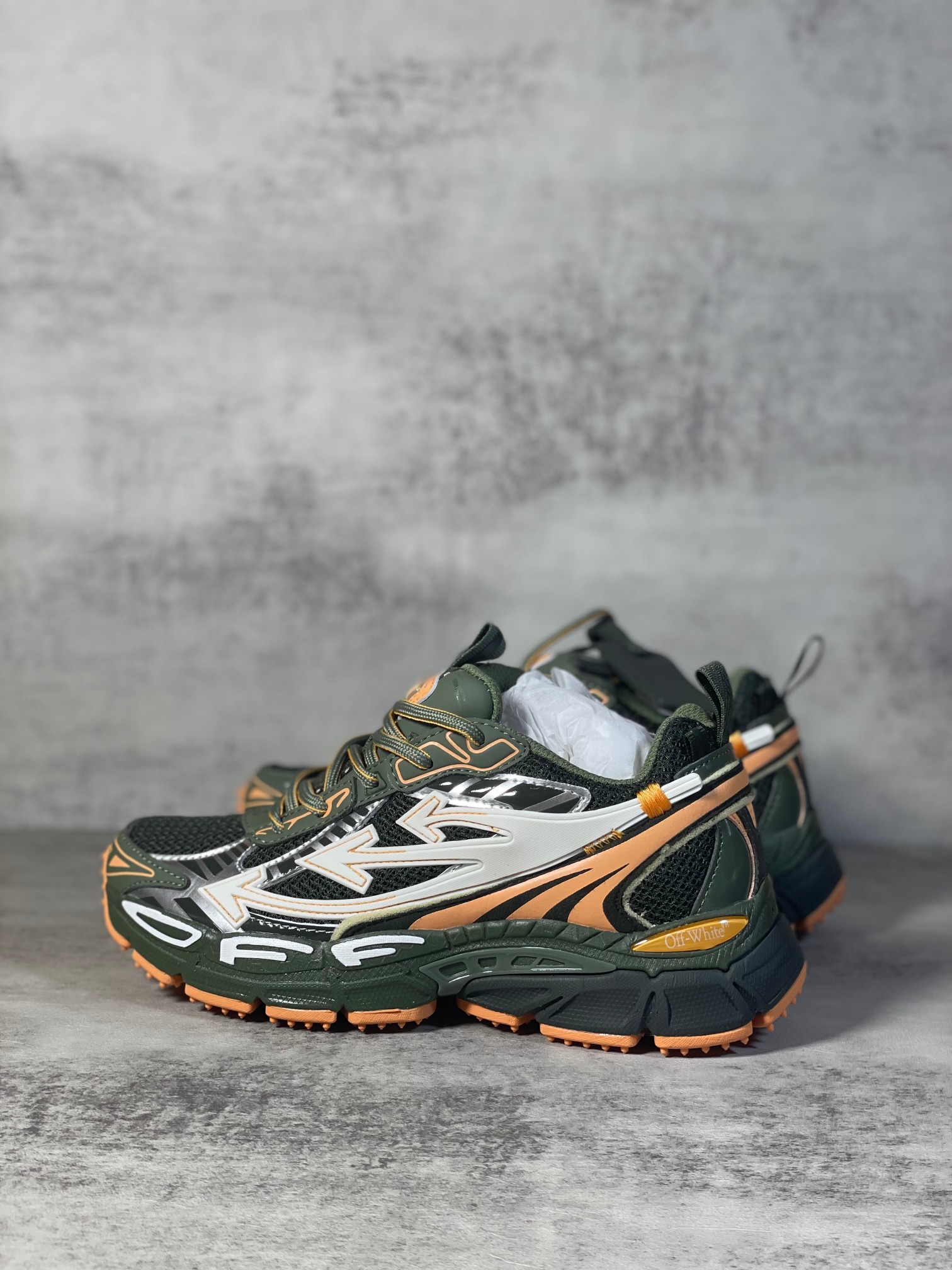 Off-White Men's OOO Olive/Orange Sneakers - Stylish, Comfortable, Durable 9 a1721210940267 2247