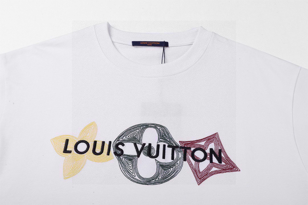 路易威登/Louis Vuitton 夏季新款高端品质经典四叶草字母刺绣圆领短袖T恤