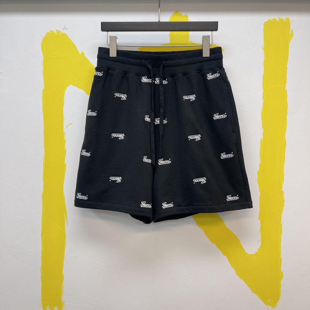🧧Pantalones cortos de algodón de punto con bordado Talla: S-XL La colección de preotoño reinterpreta los elementos clá…