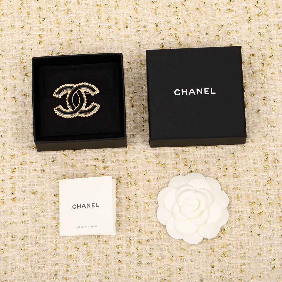 Chanel Joalheria Broche Rosa Amarelo Latão