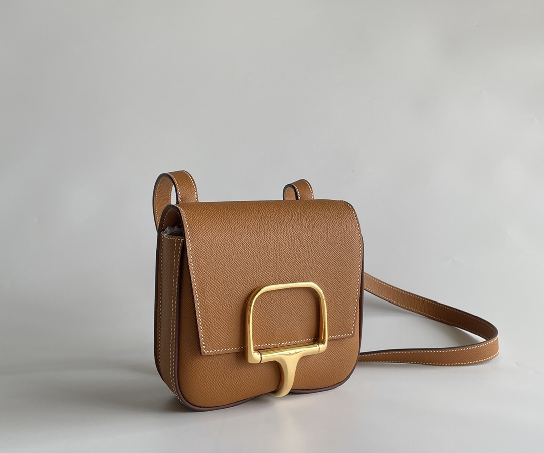 Hermès Butt bag Della Cavalleria mini 18cm epsom in stock golden brown gold and silver buckle in stock