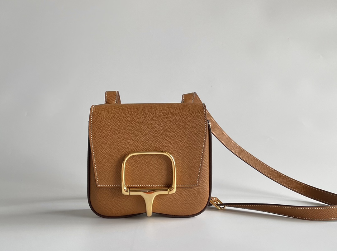 Hermès Butt bag Della Cavalleria mini 18cm epsom in stock golden brown gold and silver buckle in stock