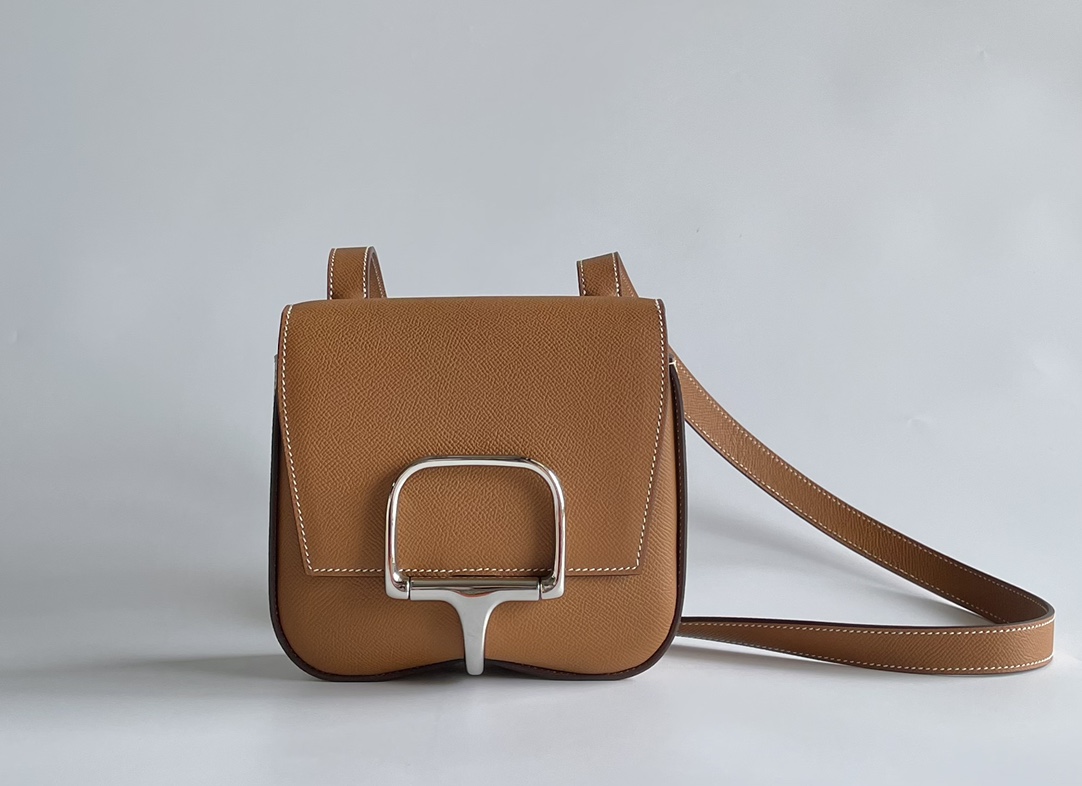 Hermès Butt bag Della Cavalleria mini 18cm epsom in stock golden brown gold and silver buckle ready stock