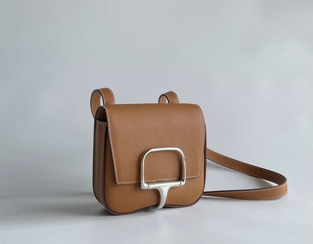 Hermès Butt bag Della Cavalleria mini 18cm epsom in stock golden brown gold and silver buckle ready stock