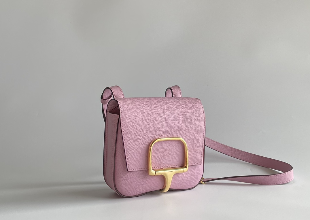 Hermès Butt bag Della Cavalleria mini 18cm epsom mallow purple gold and silver buckle in stock