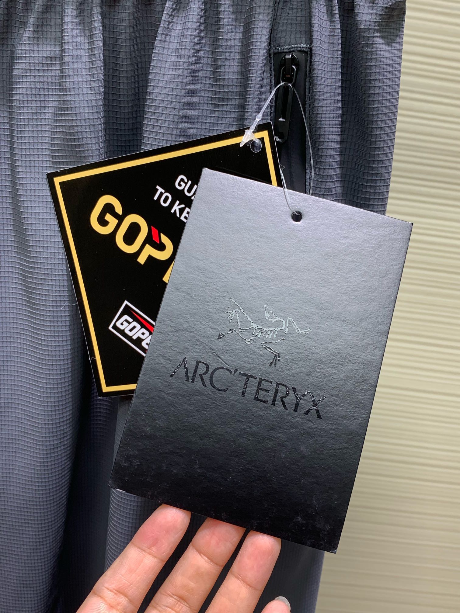 ARCTERYX始祖鸟2024夏季新品时尚休闲短裤专柜同步有售原单狠货采用进口原版面料顶级印花工艺字母图