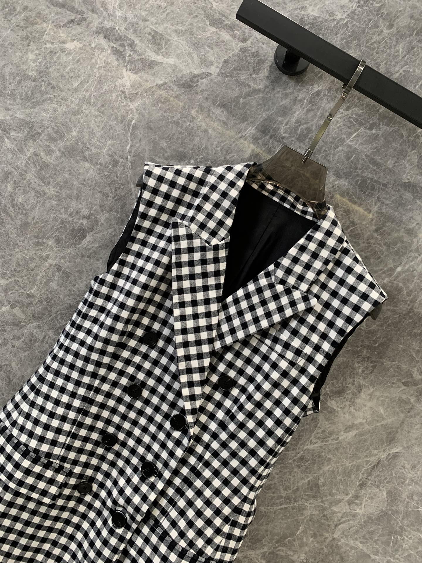 High-Quality Women’s Dress Collection: Kamikaze Suit and Classic Designs - 图片 4